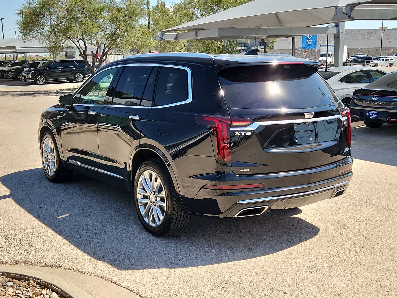 used 2020 Cadillac XT6 car, priced at $26,999