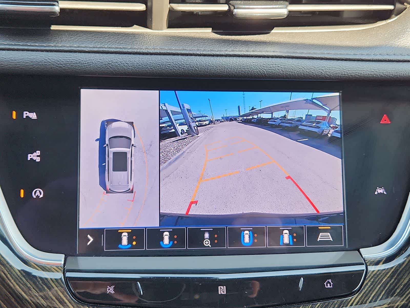 used 2020 Cadillac XT6 car, priced at $26,999