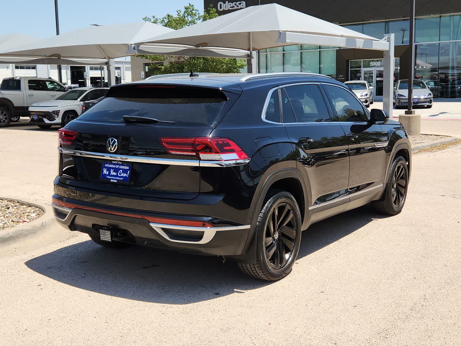 used 2021 Volkswagen Atlas Cross Sport car, priced at $23,999