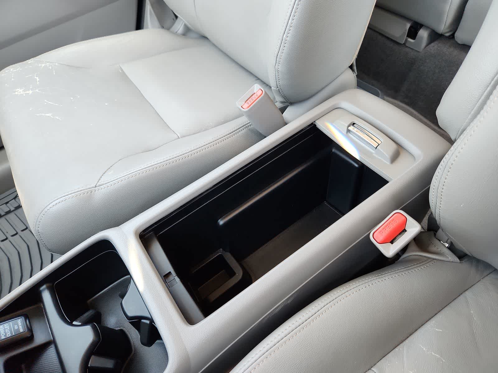 used 2013 Honda CR-V car, priced at $16,999
