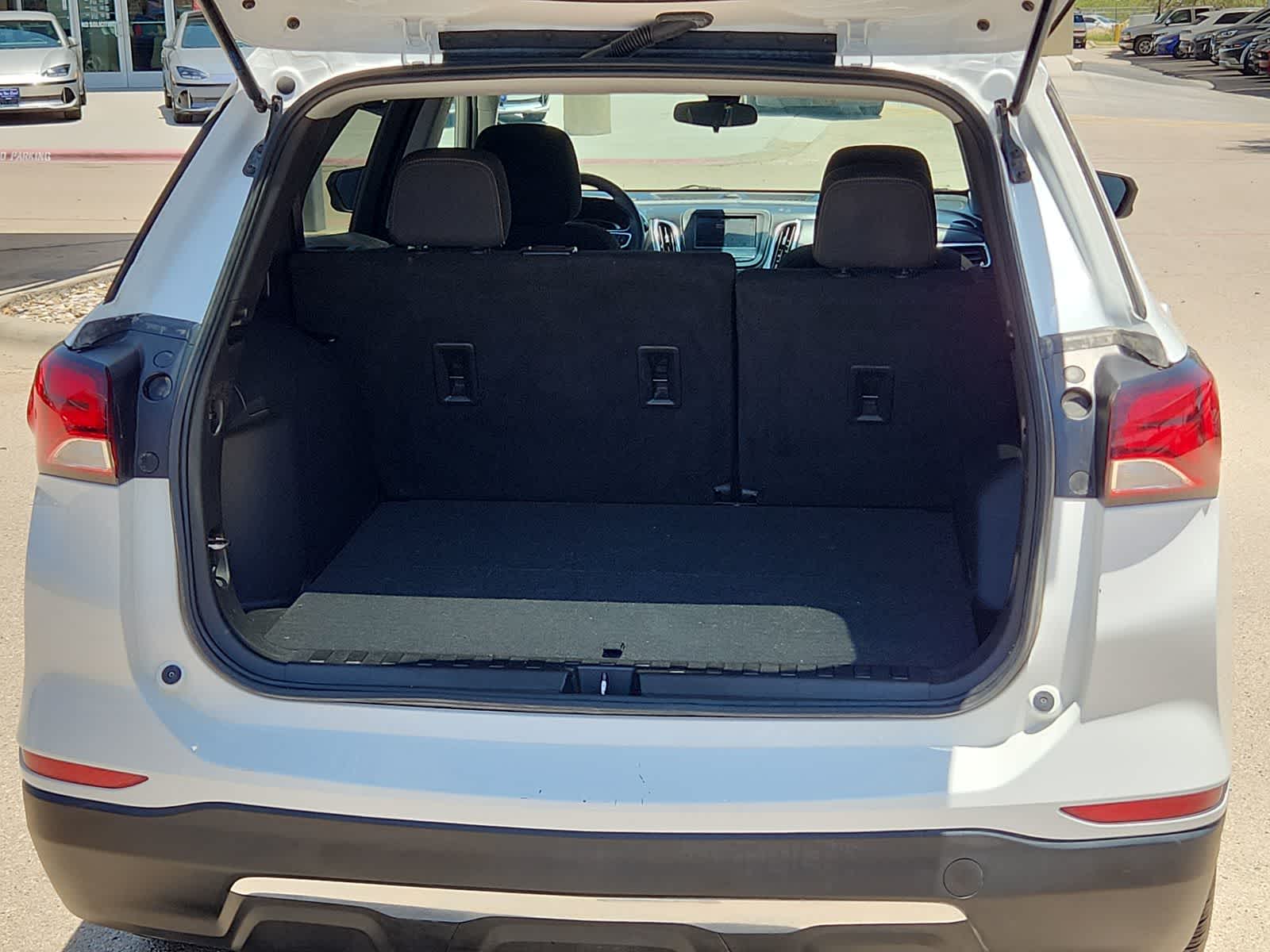 used 2022 Chevrolet Equinox car, priced at $22,999