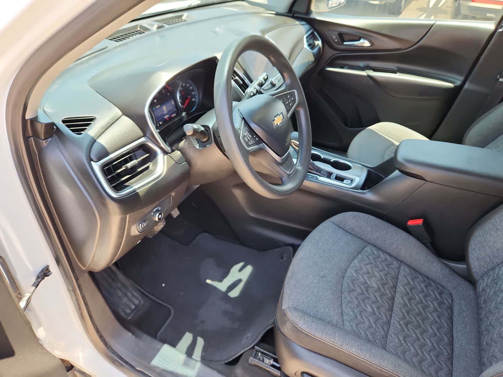 used 2022 Chevrolet Equinox car, priced at $22,999