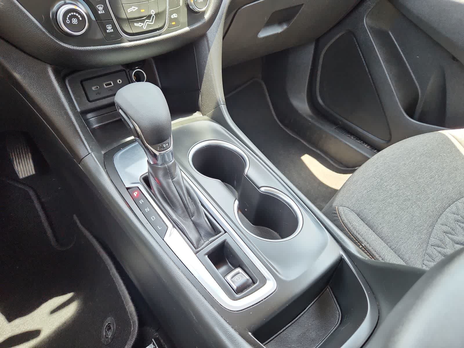 used 2022 Chevrolet Equinox car, priced at $22,999