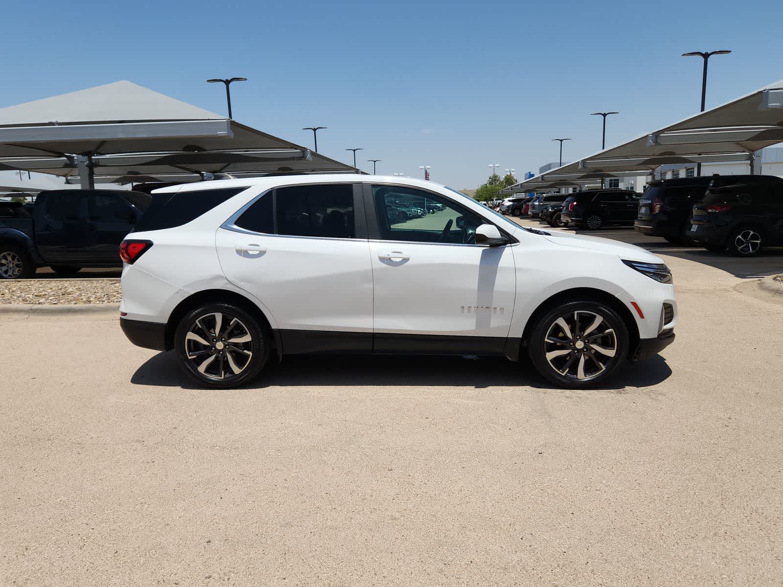 used 2022 Chevrolet Equinox car, priced at $22,999