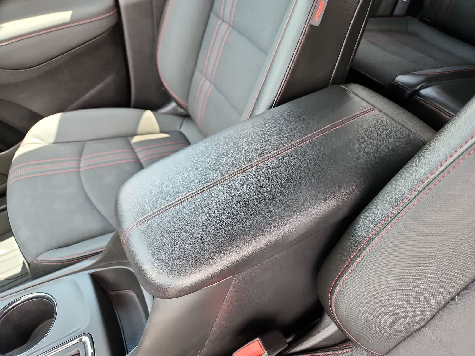 used 2022 Chevrolet Equinox car, priced at $25,999