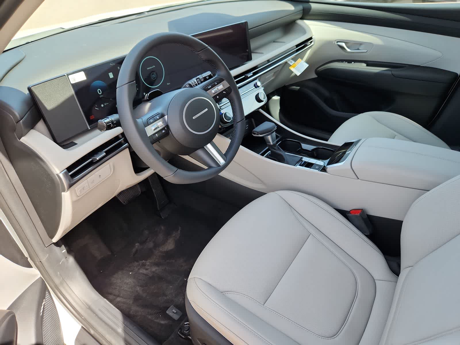 new 2025 Hyundai Tucson car, priced at $35,705