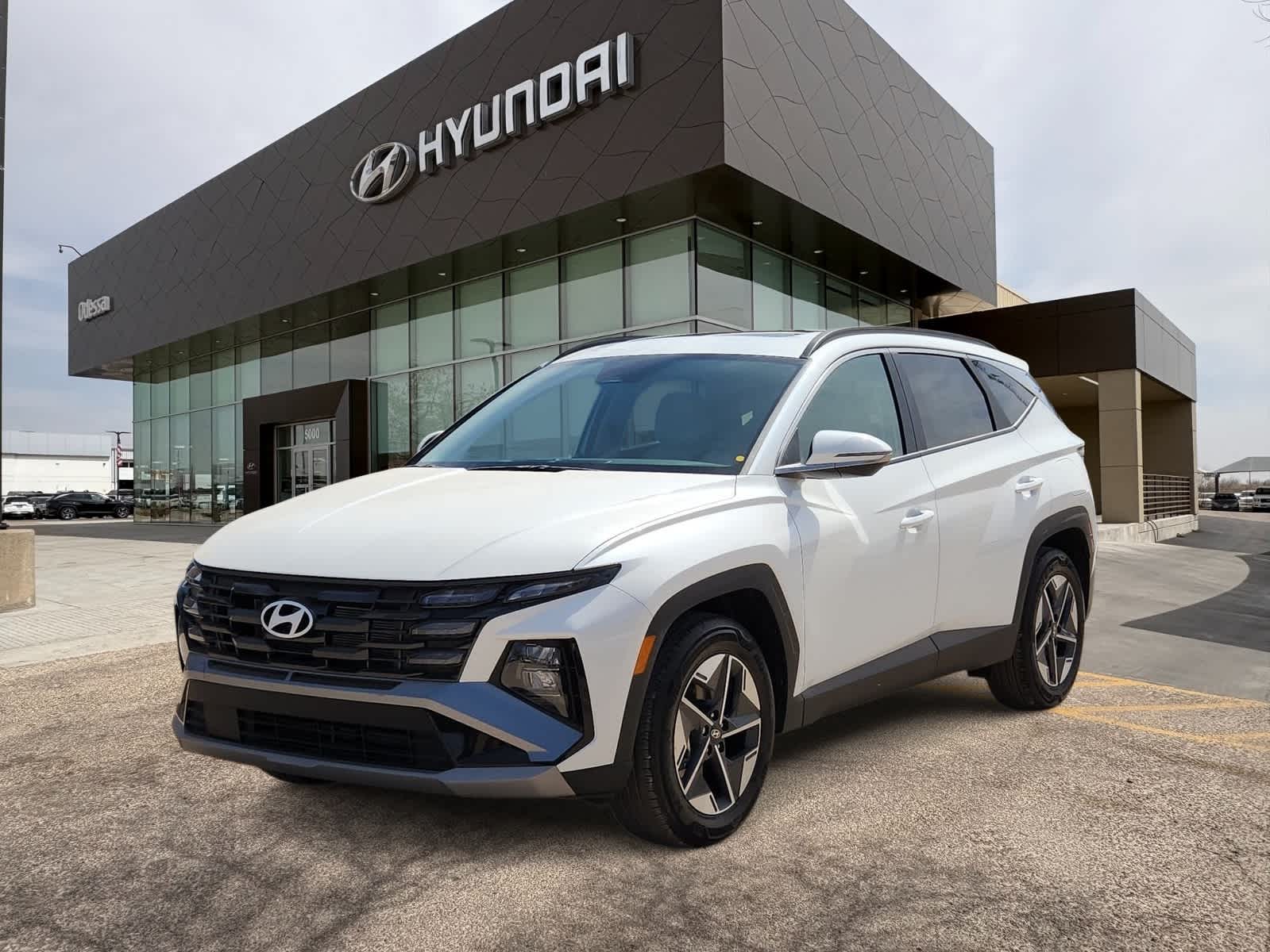 new 2025 Hyundai Tucson car, priced at $35,705