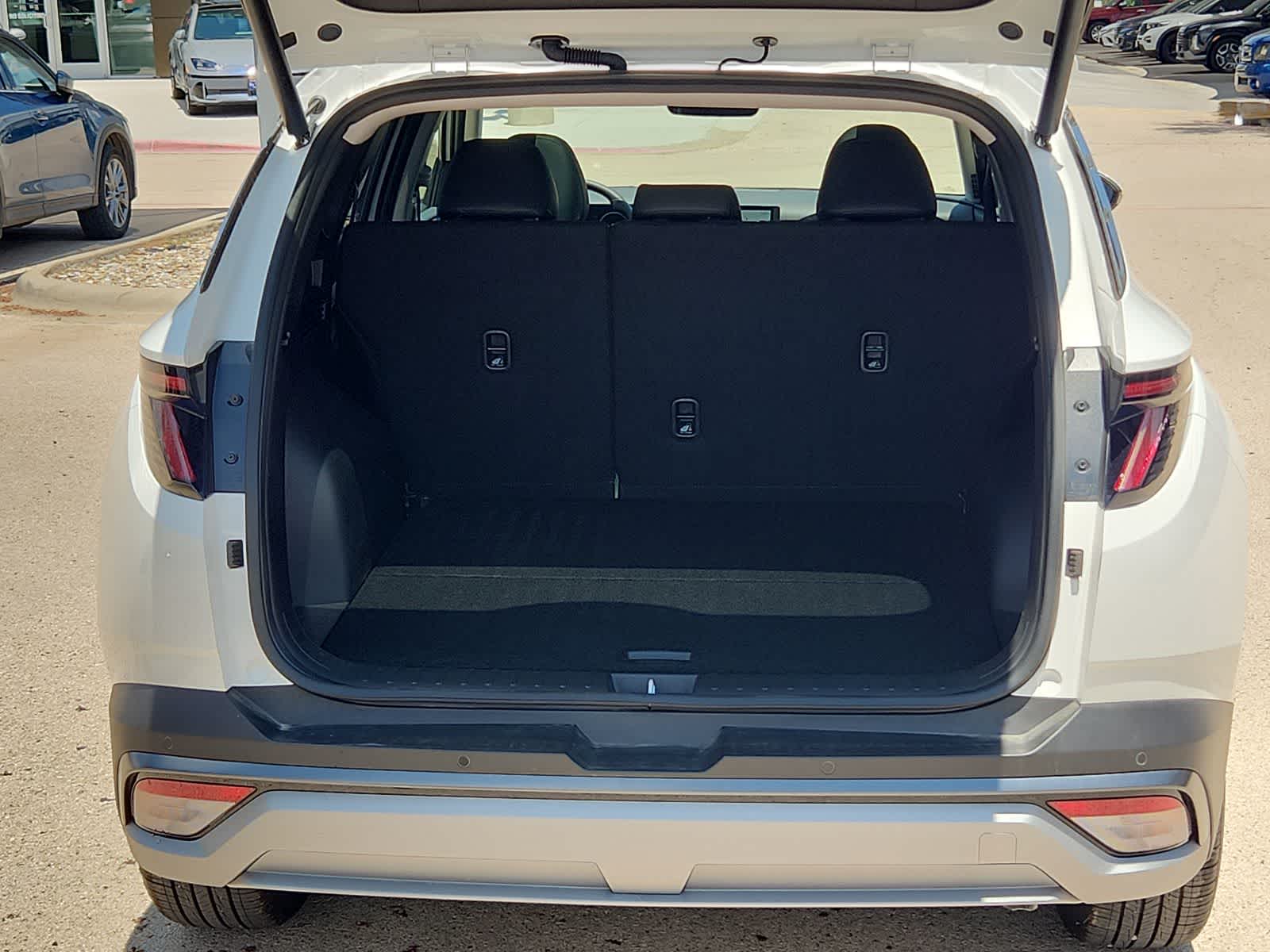 new 2025 Hyundai Tucson car, priced at $38,260