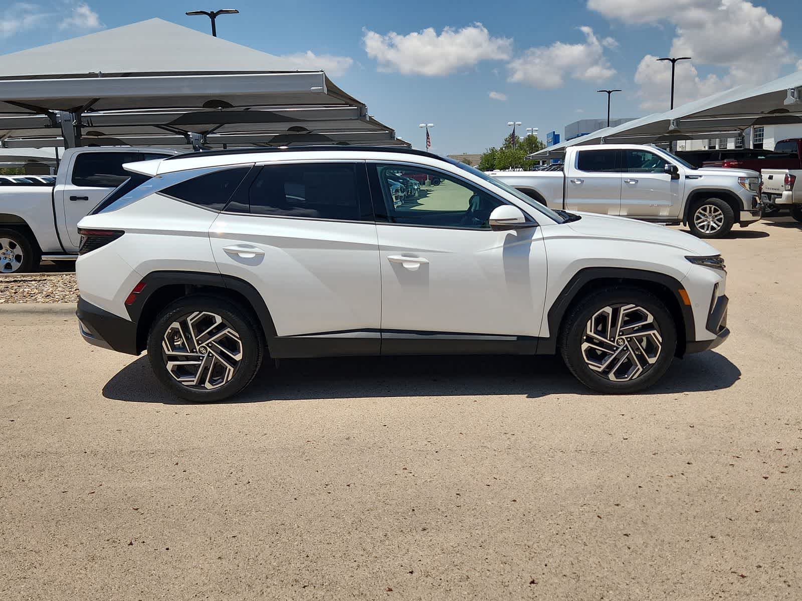 new 2025 Hyundai Tucson car, priced at $38,260
