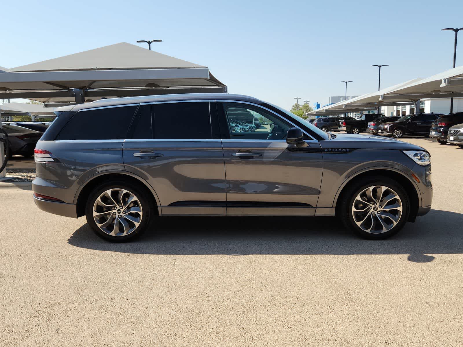 used 2022 Lincoln Aviator car, priced at $43,999