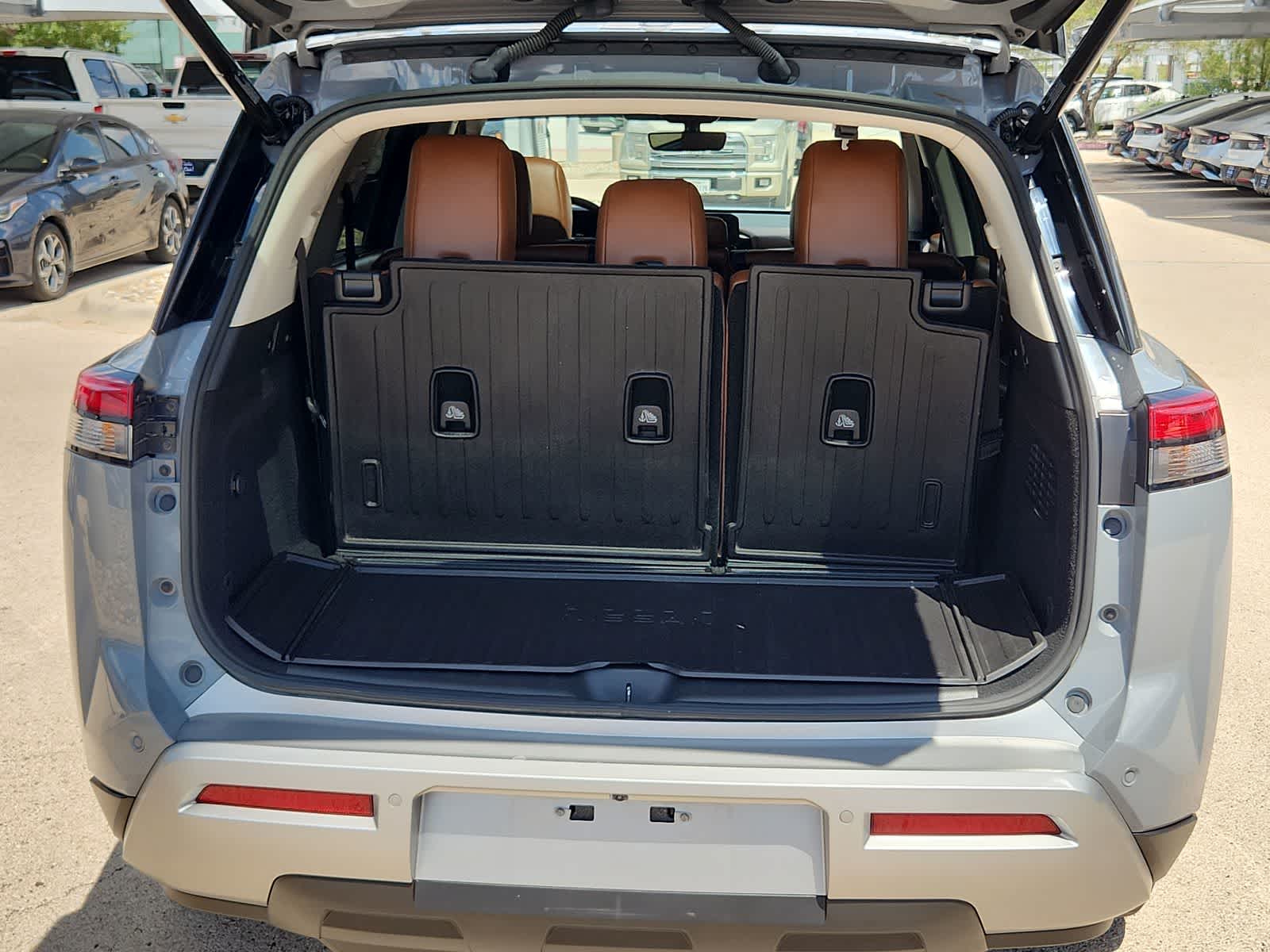 used 2023 Nissan Pathfinder car, priced at $32,987