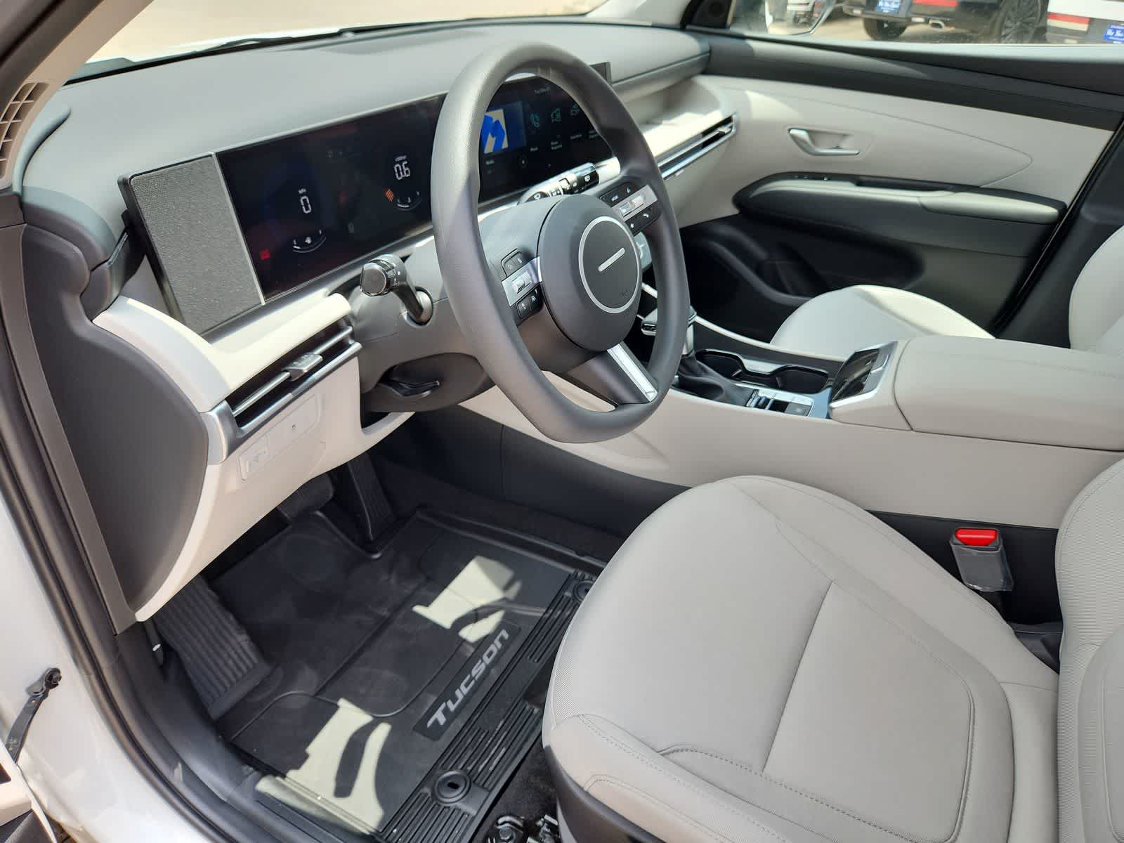 new 2025 Hyundai Tucson car, priced at $31,250