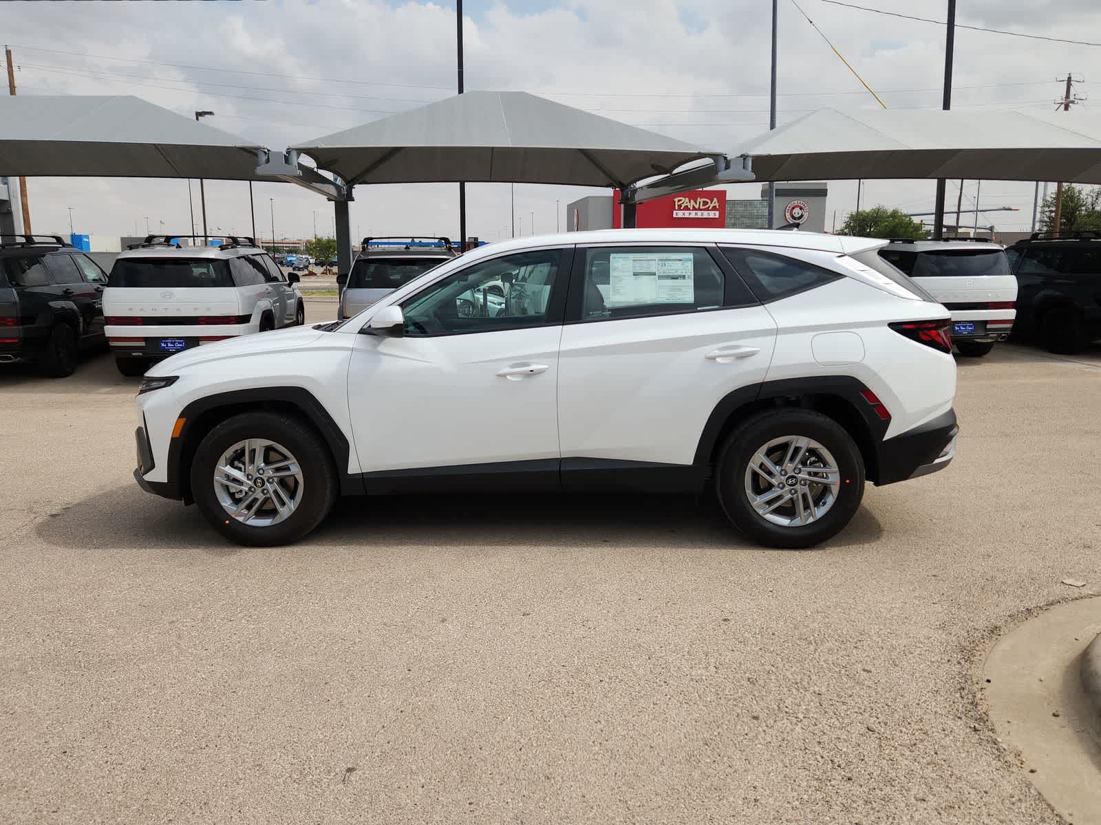 new 2025 Hyundai Tucson car, priced at $31,250