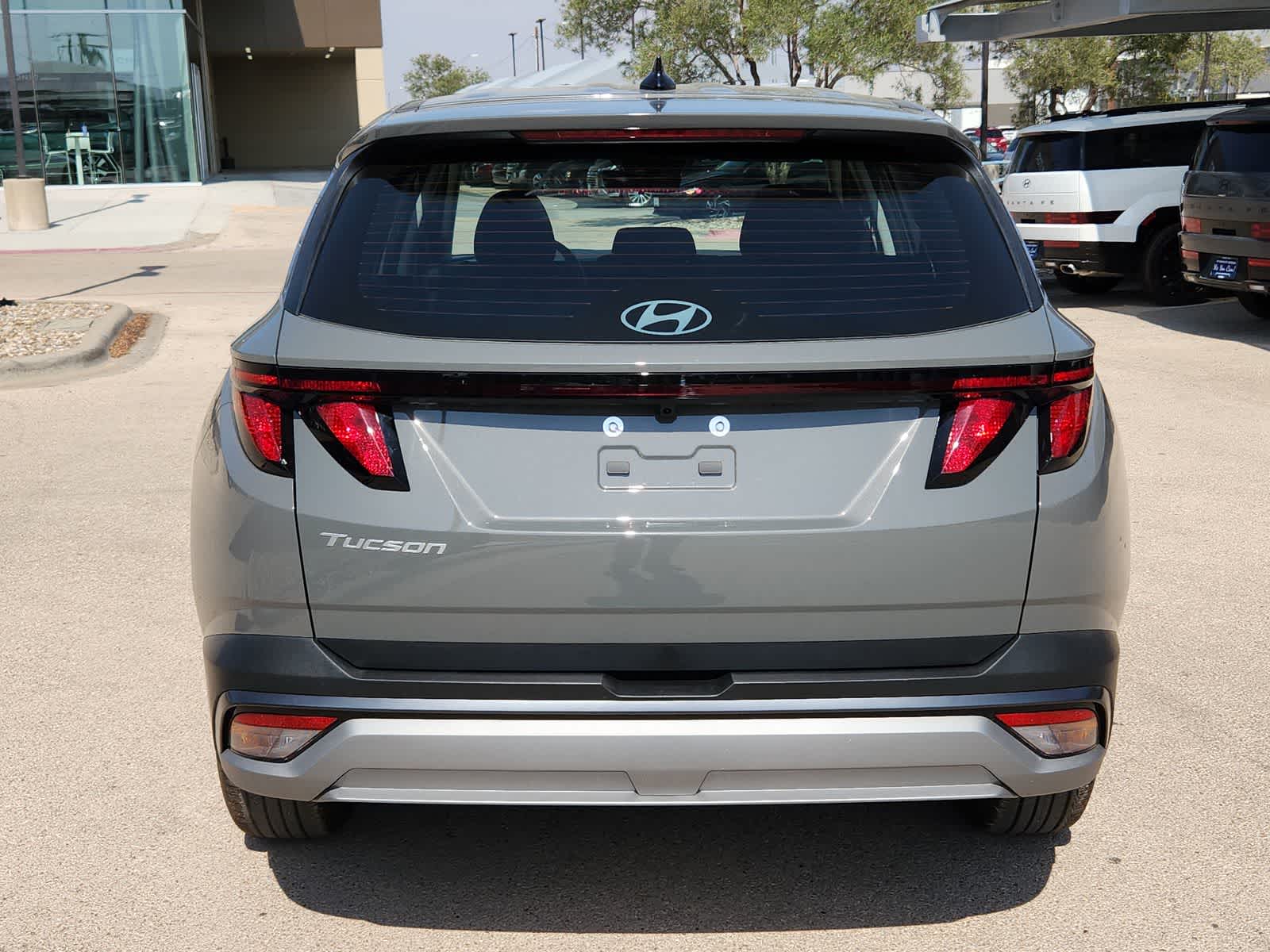 new 2025 Hyundai Tucson car, priced at $30,750