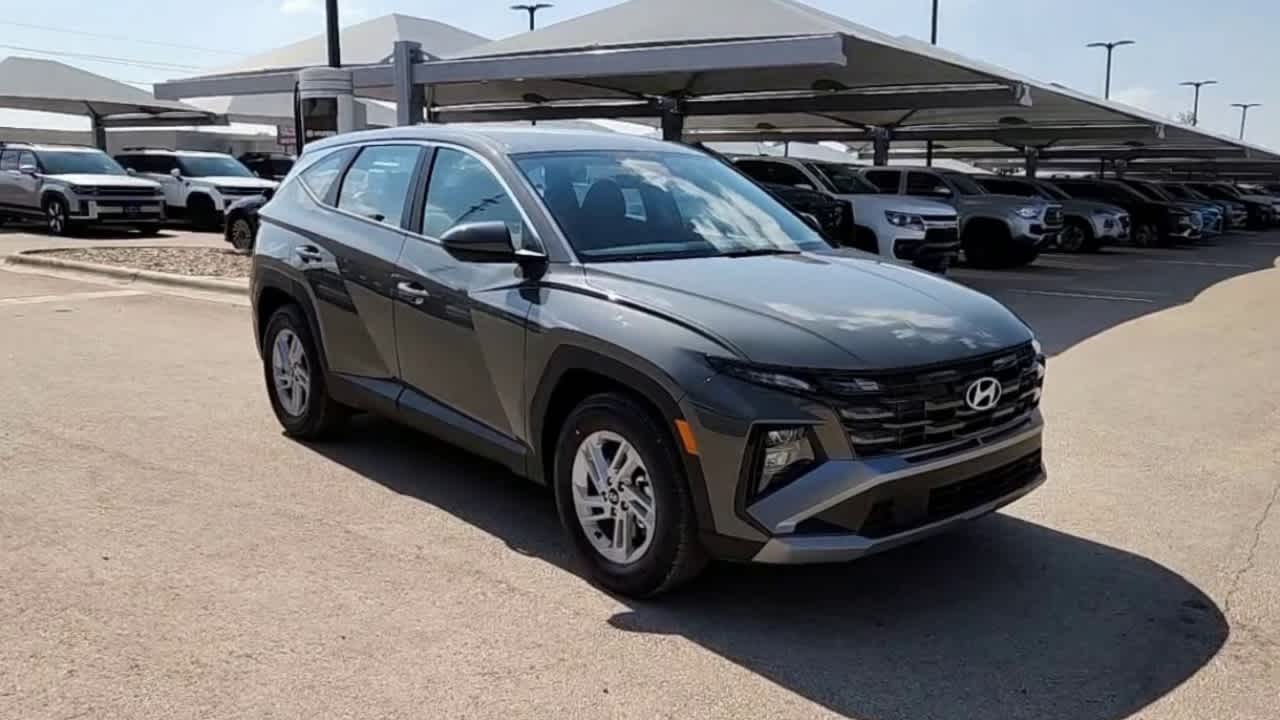 new 2025 Hyundai Tucson car, priced at $30,750