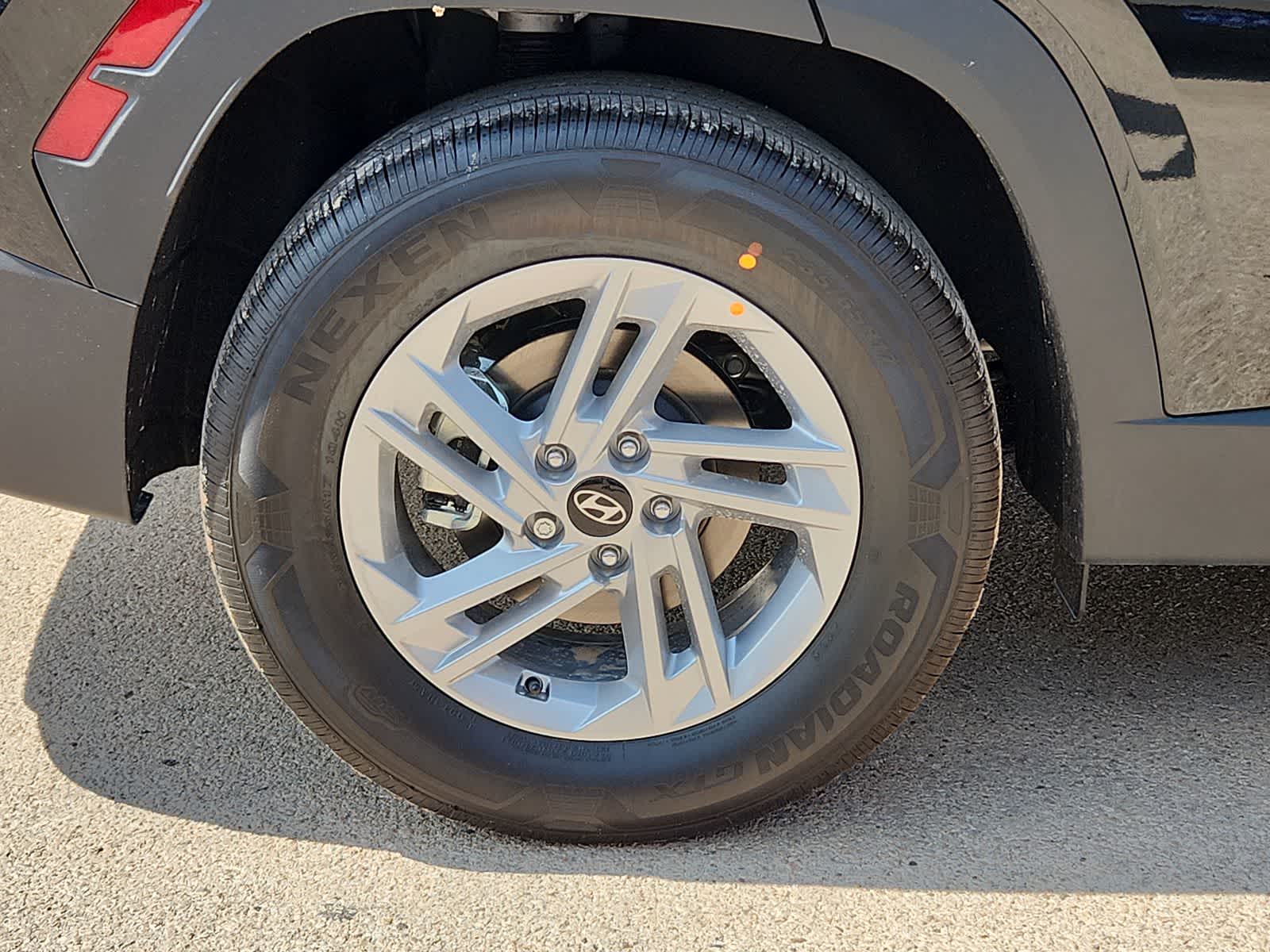new 2025 Hyundai Tucson car, priced at $30,785