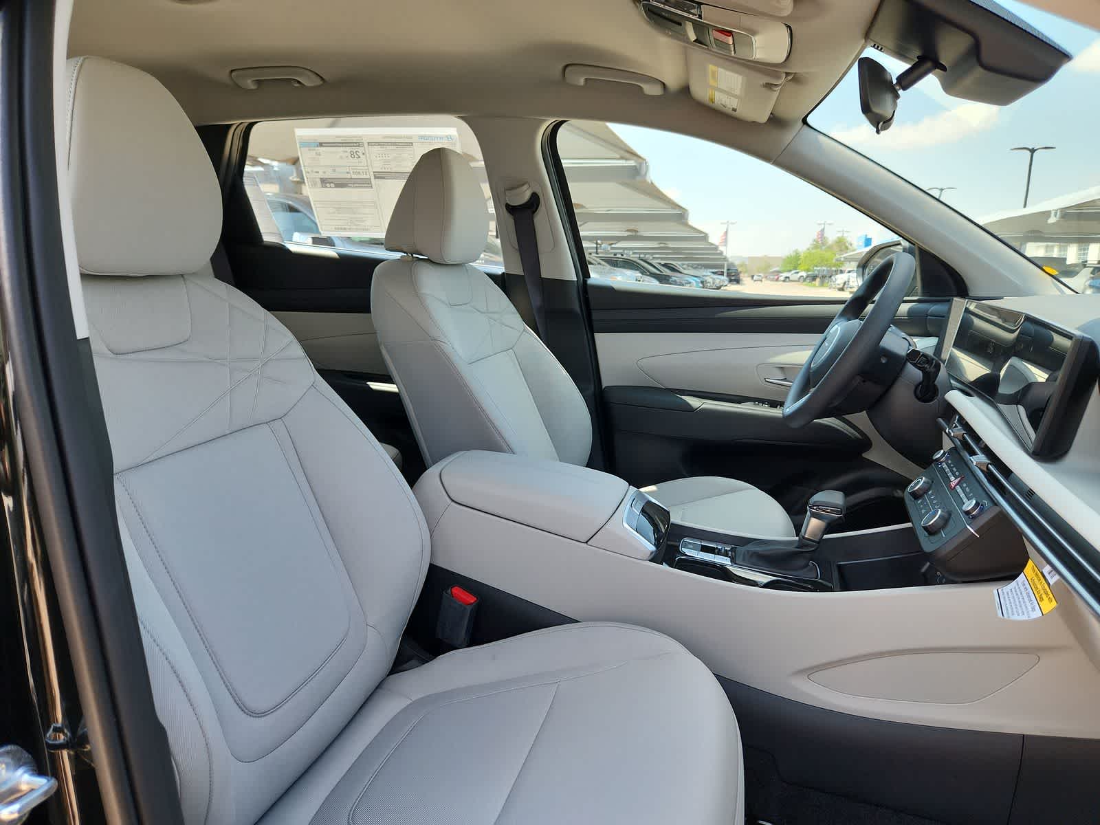 new 2025 Hyundai Tucson car, priced at $30,785