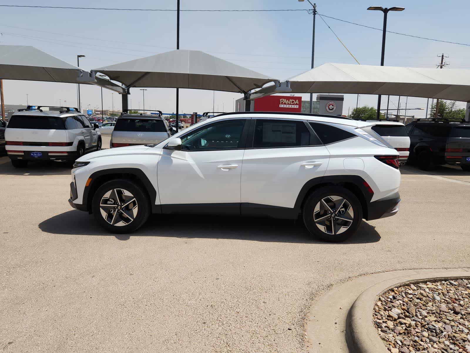 new 2025 Hyundai Tucson car, priced at $33,590