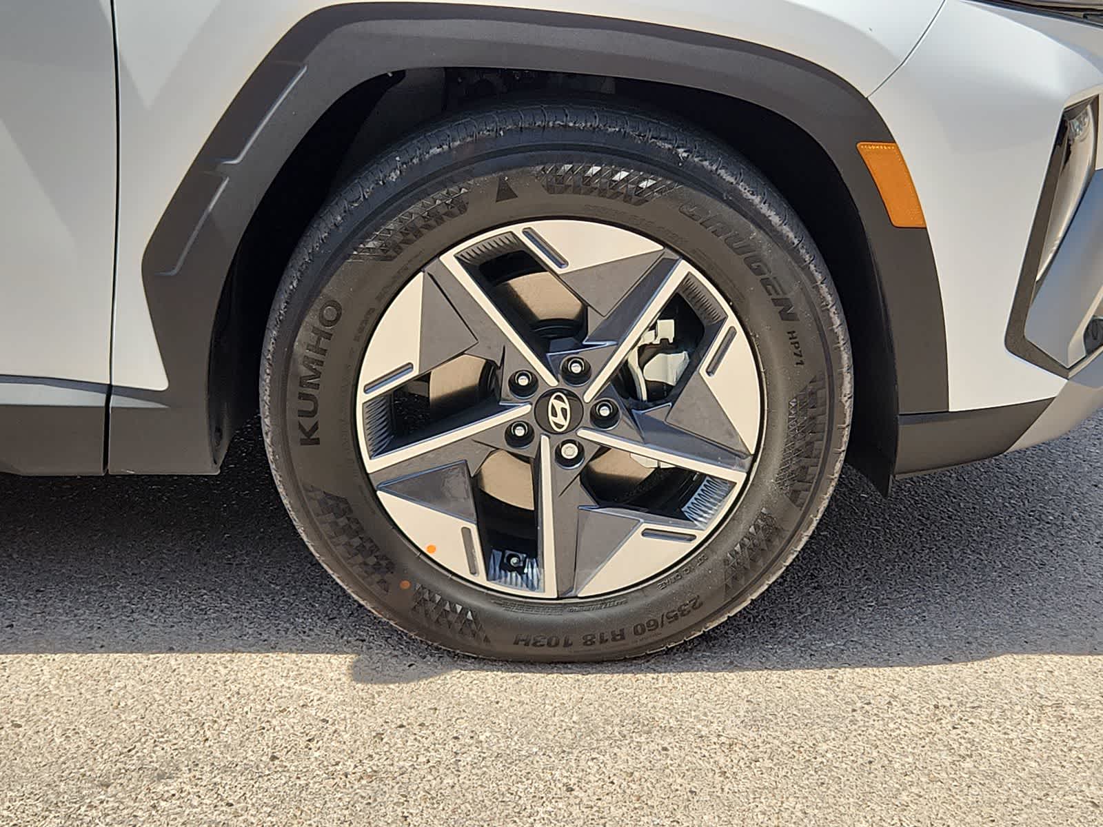 new 2025 Hyundai Tucson car, priced at $33,590