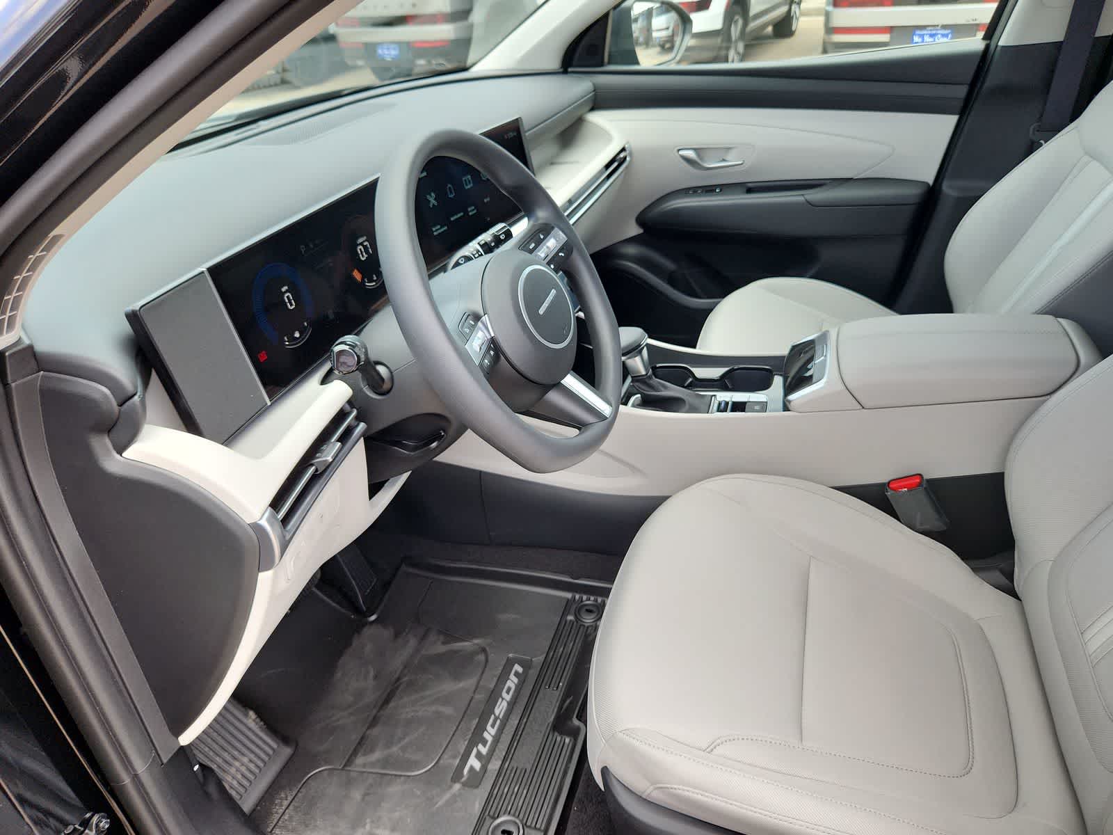 new 2025 Hyundai Tucson car, priced at $32,655