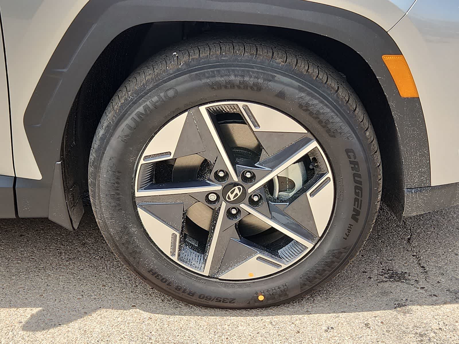 new 2025 Hyundai Tucson car, priced at $32,655