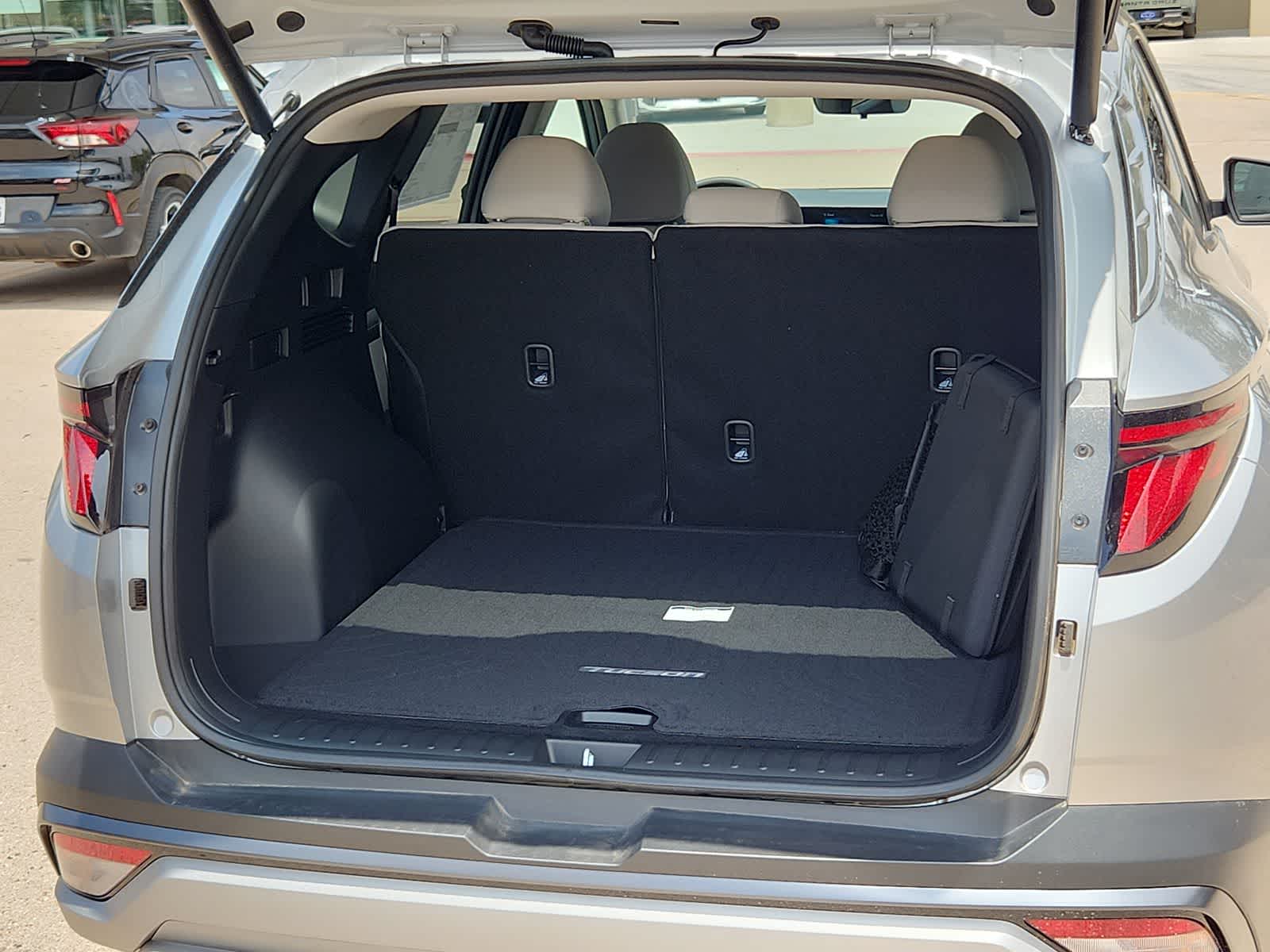 new 2025 Hyundai Tucson car, priced at $32,655