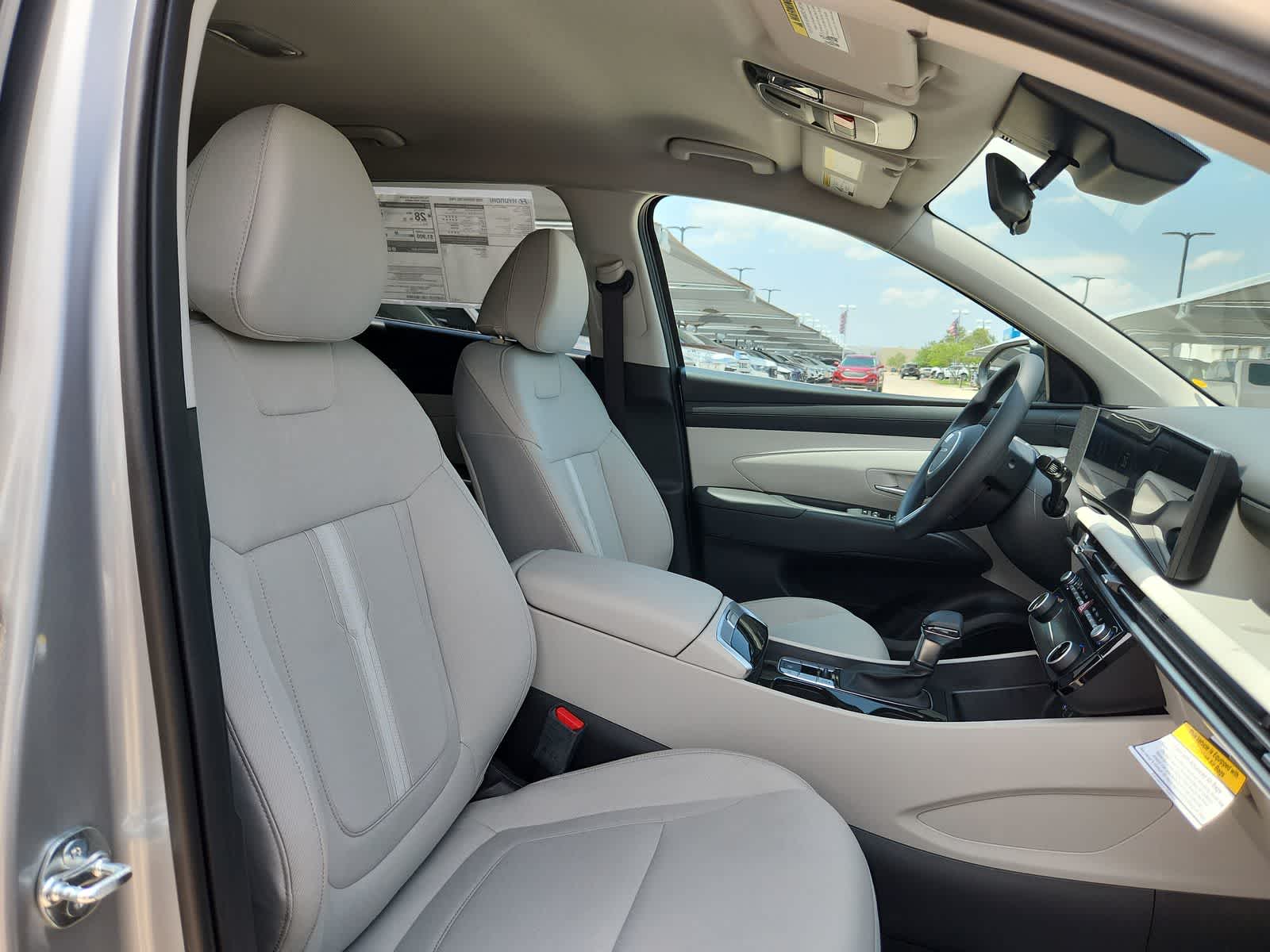 new 2025 Hyundai Tucson car, priced at $32,655