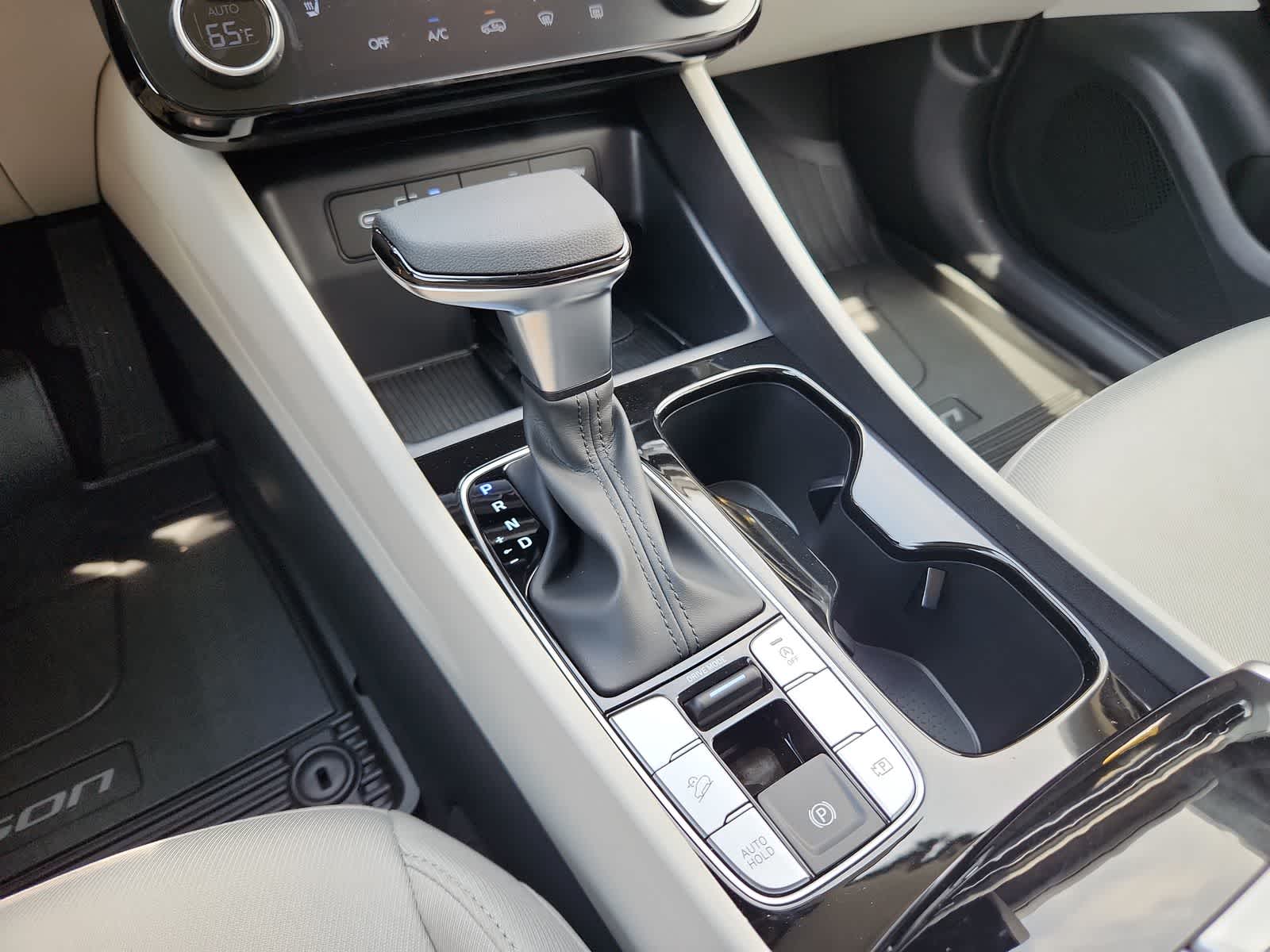 new 2025 Hyundai Tucson car, priced at $32,655