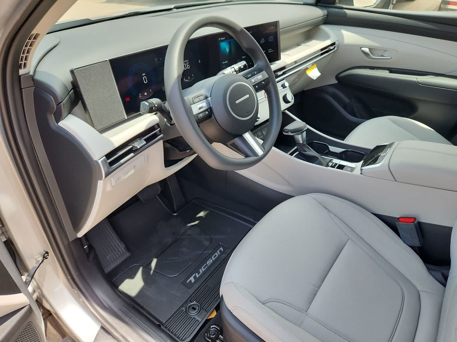 new 2025 Hyundai Tucson car, priced at $32,655