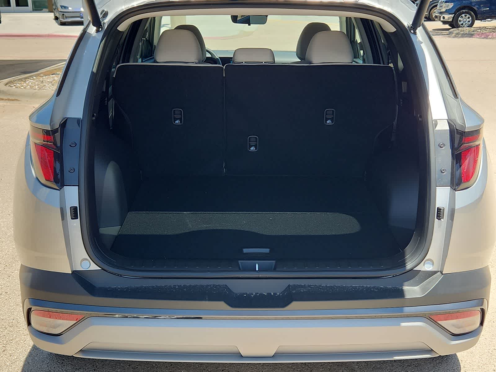 new 2025 Hyundai Tucson car, priced at $33,340