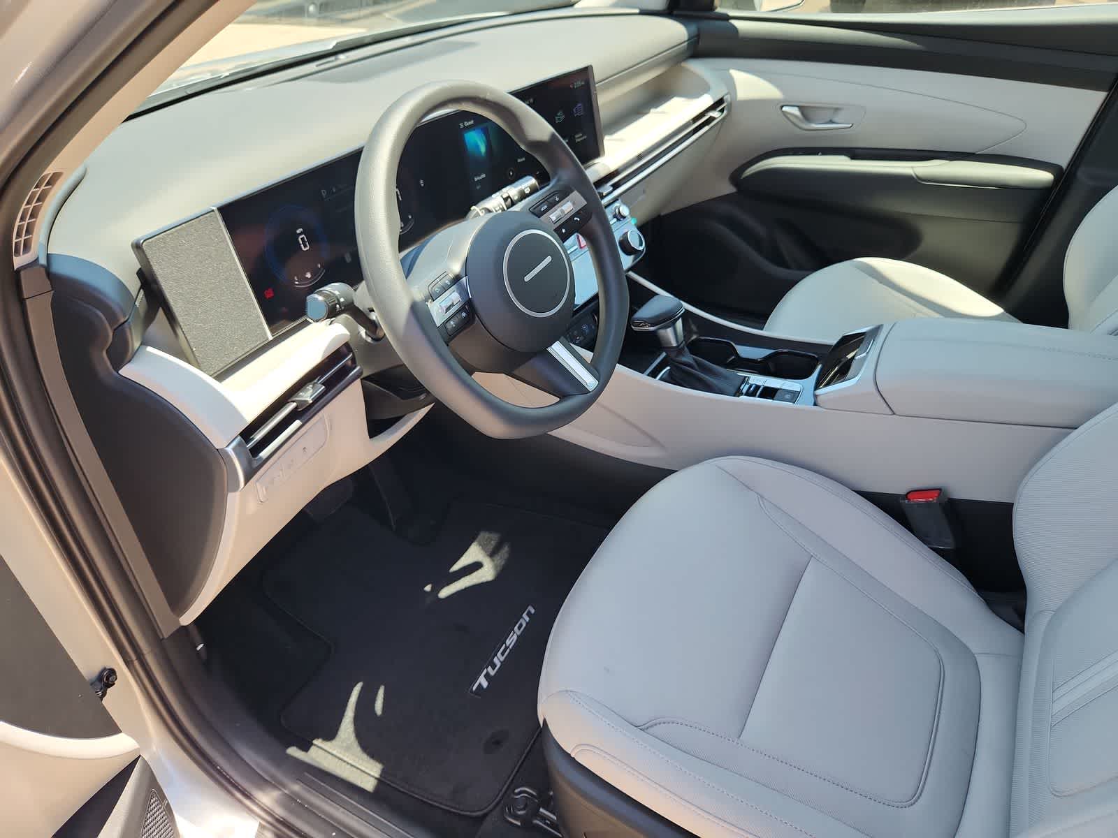 new 2025 Hyundai Tucson car, priced at $33,340