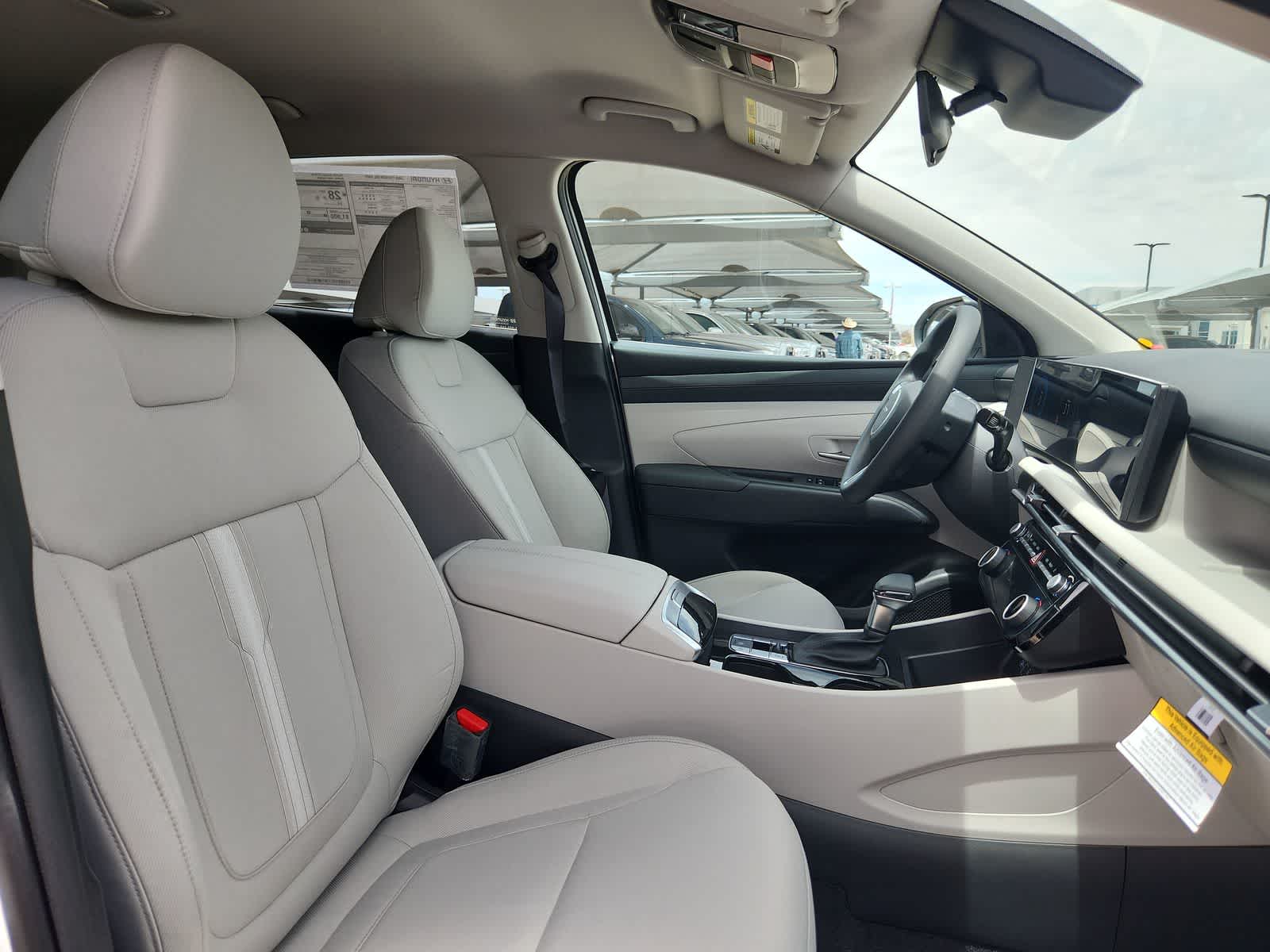 new 2025 Hyundai Tucson car, priced at $33,155