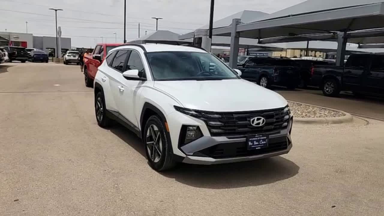 new 2025 Hyundai Tucson car, priced at $33,155
