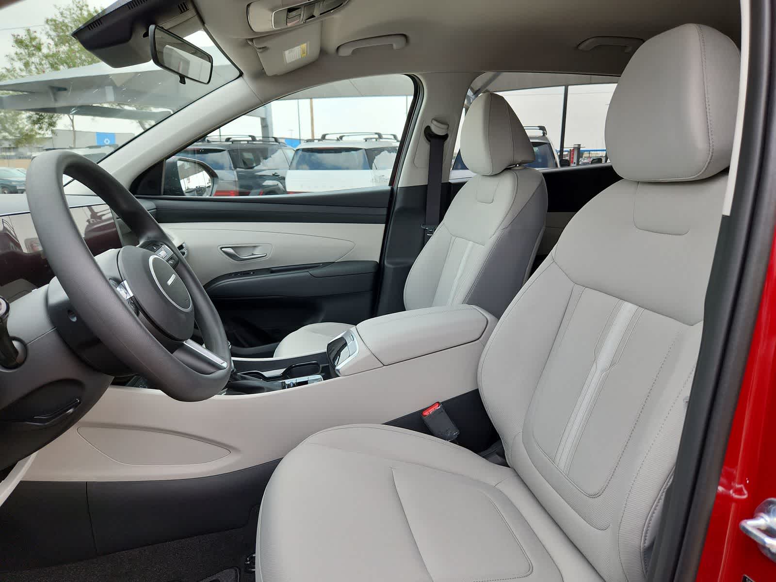 new 2025 Hyundai Tucson car, priced at $33,155