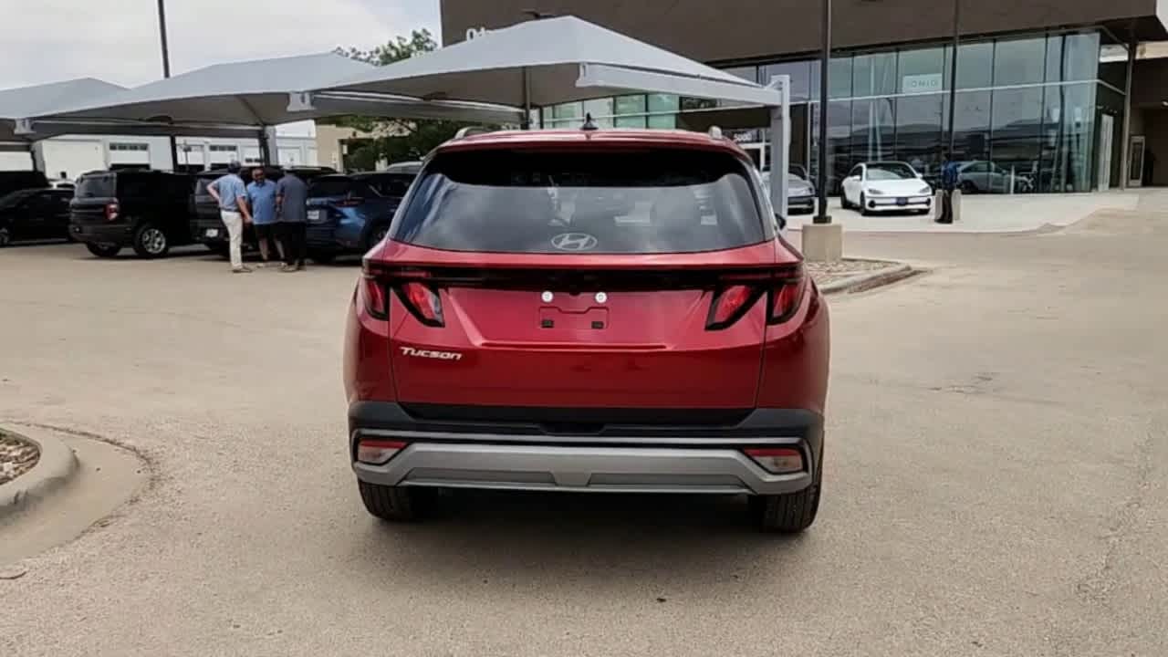 new 2025 Hyundai Tucson car, priced at $33,155