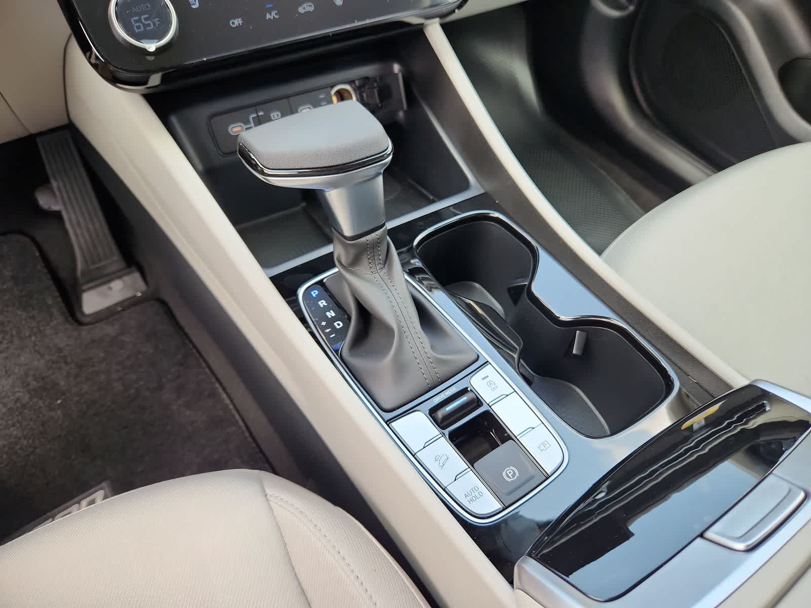 new 2025 Hyundai Tucson car, priced at $32,655