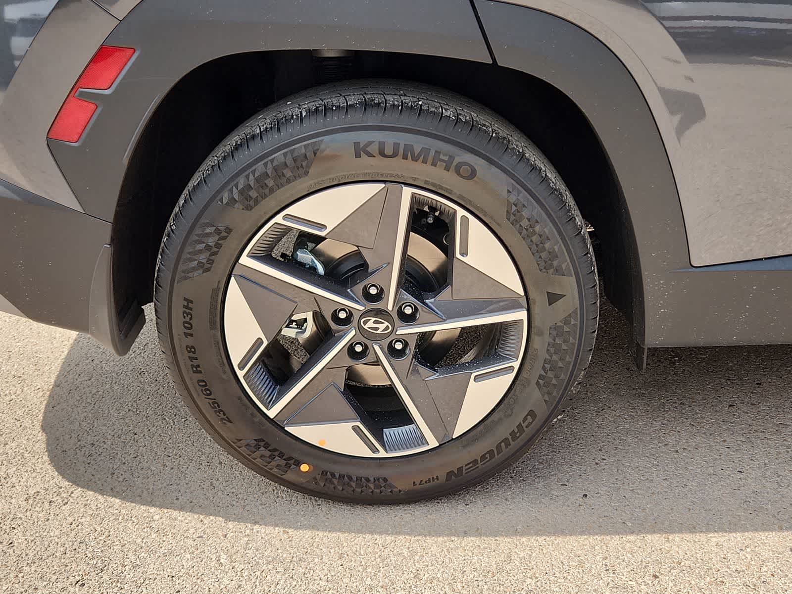 new 2025 Hyundai Tucson car, priced at $32,655