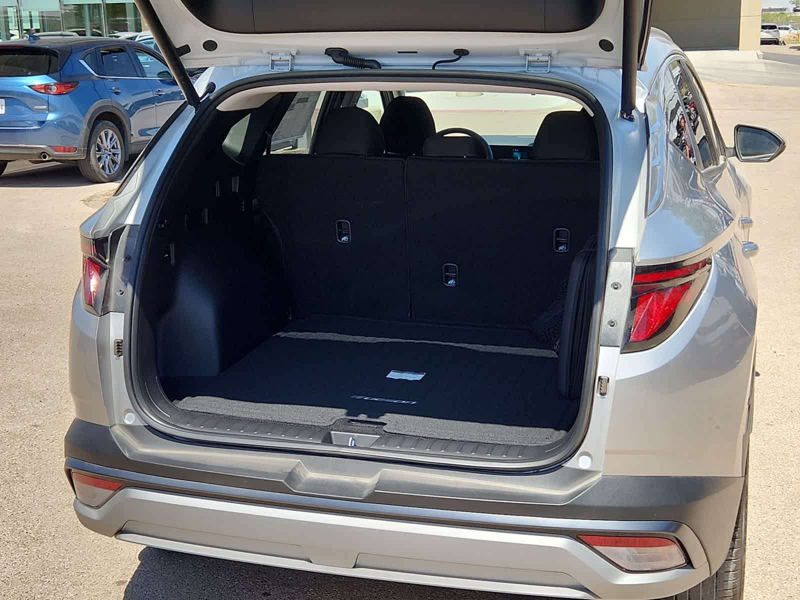 new 2025 Hyundai Tucson car, priced at $32,610