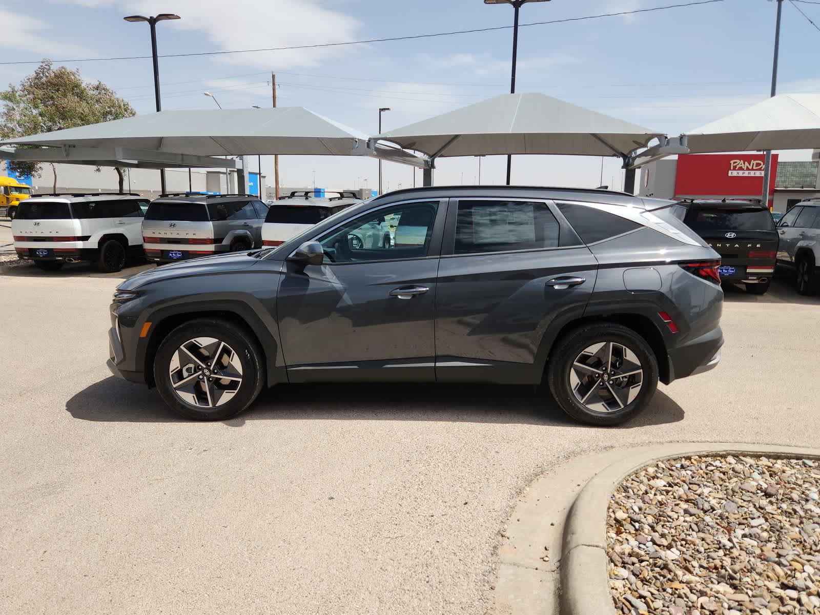 new 2025 Hyundai Tucson car, priced at $32,655