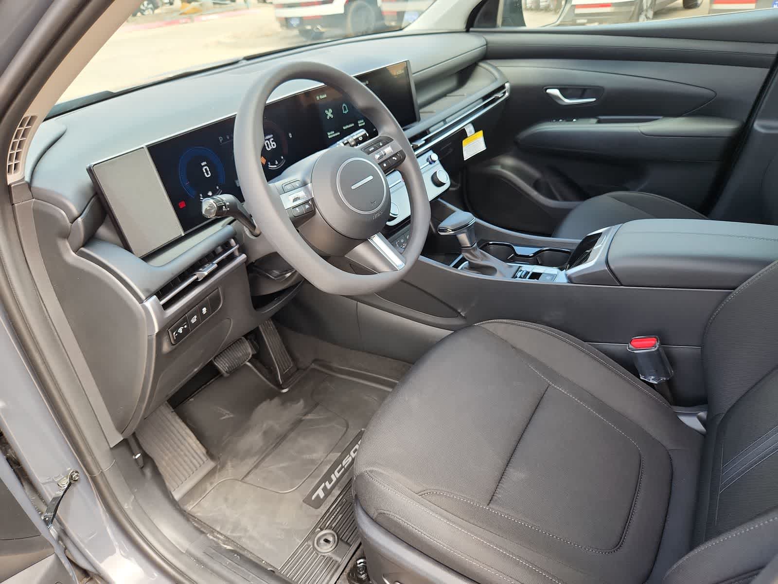 new 2025 Hyundai Tucson car, priced at $32,655