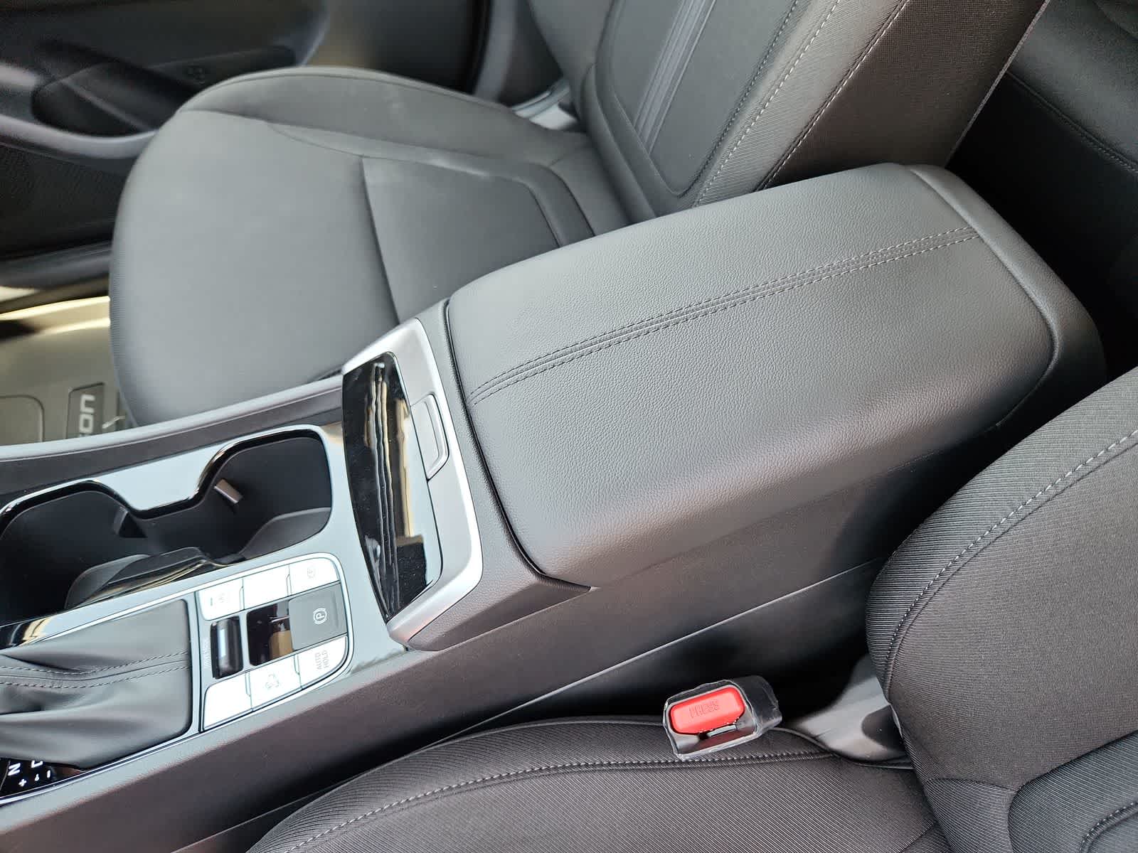 new 2025 Hyundai Tucson car, priced at $33,110