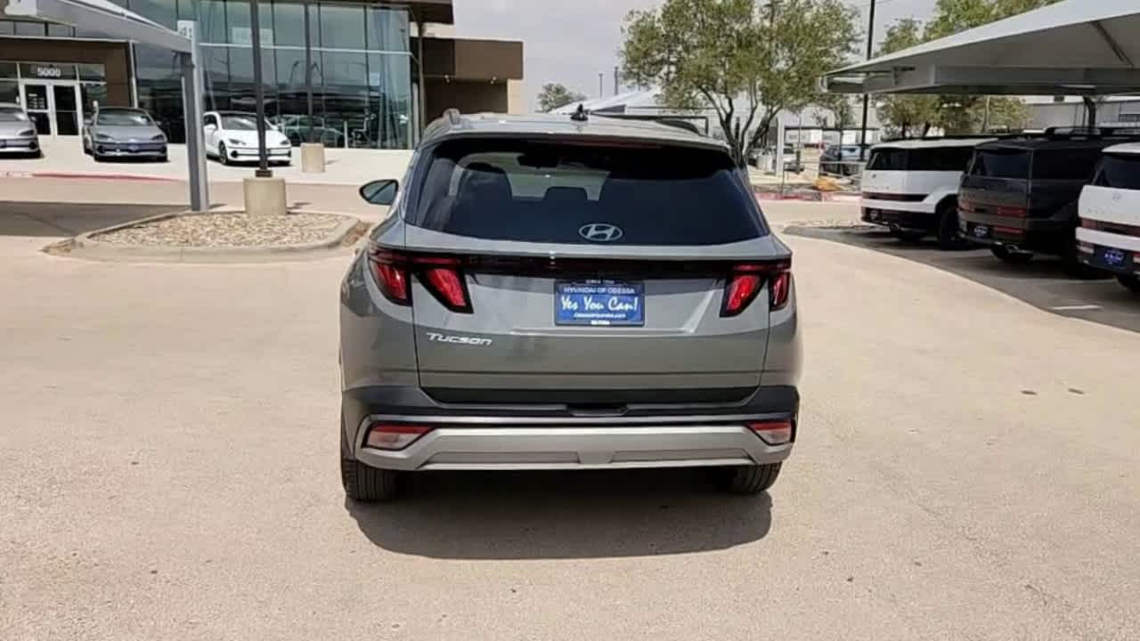 new 2025 Hyundai Tucson car, priced at $32,610