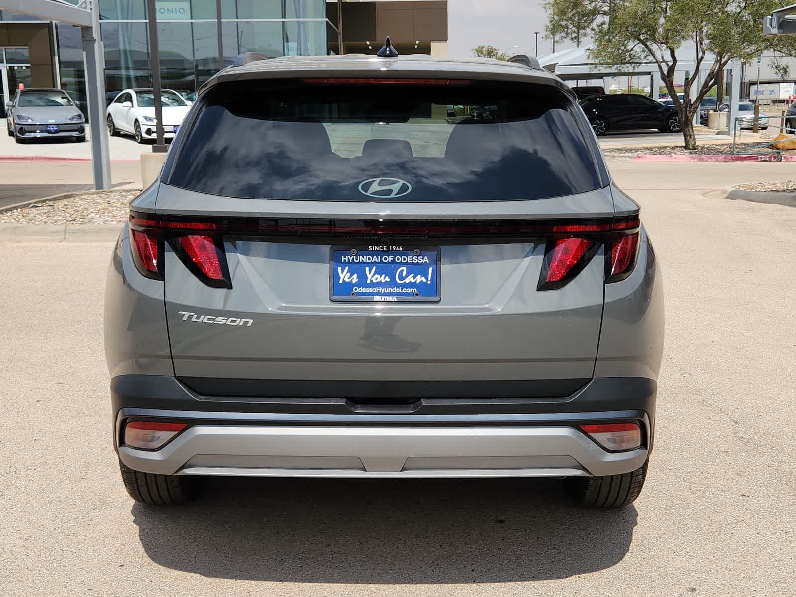 new 2025 Hyundai Tucson car, priced at $32,610
