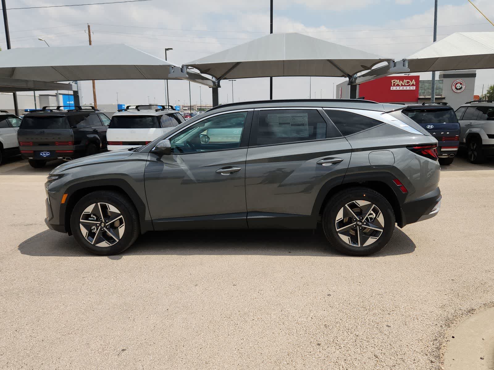 new 2025 Hyundai Tucson car, priced at $32,610