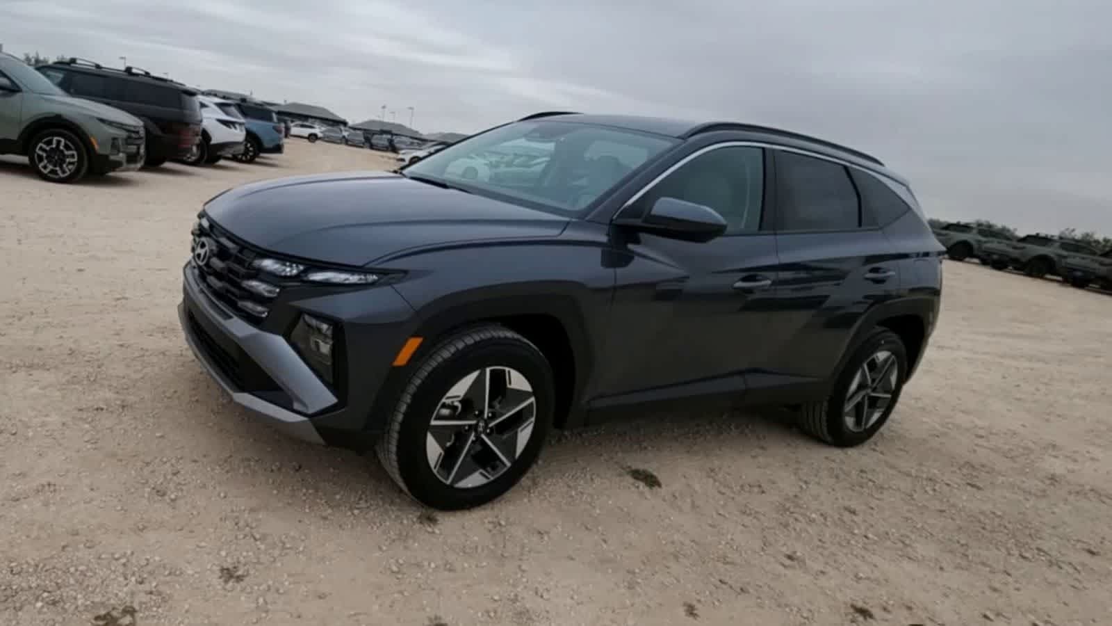 new 2025 Hyundai Tucson car, priced at $34,174