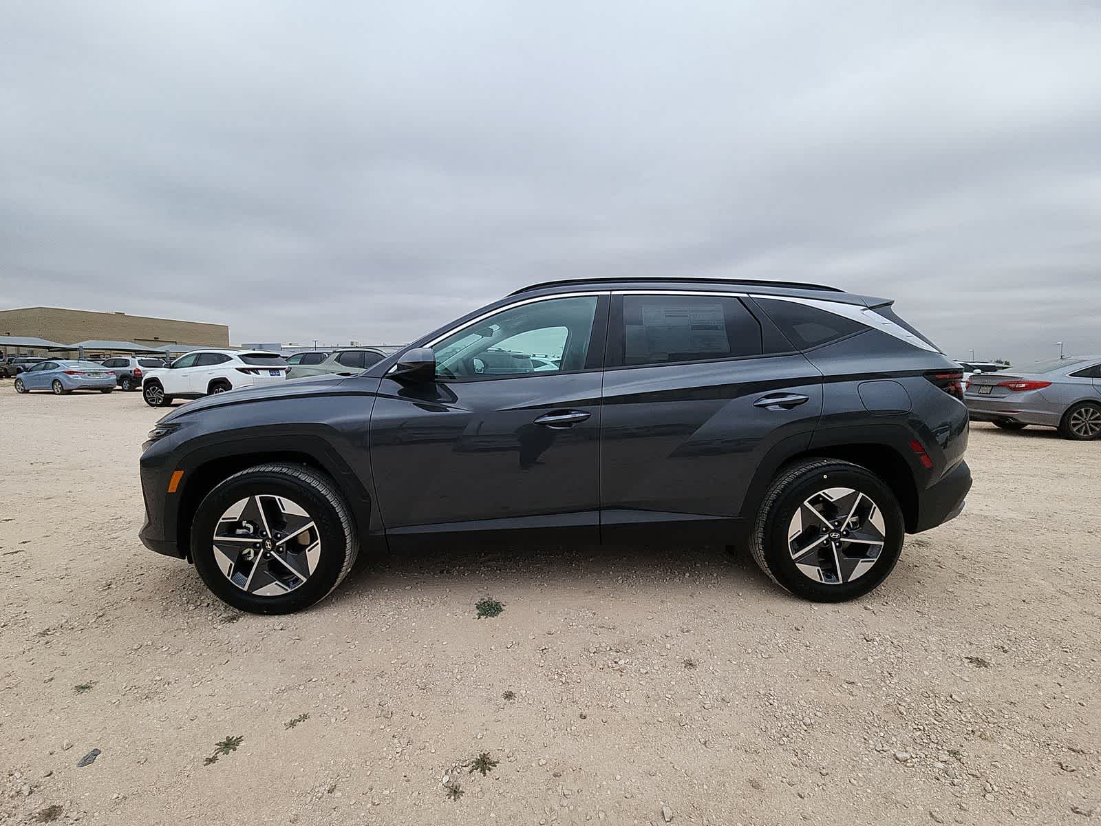 new 2025 Hyundai Tucson car, priced at $34,174