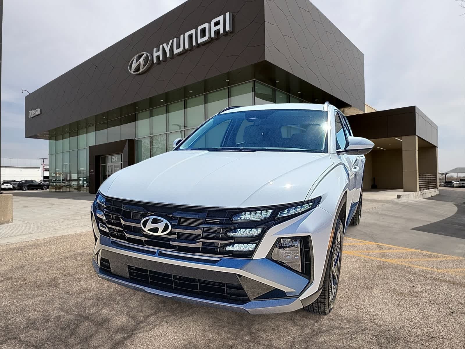 new 2025 Hyundai Tucson car, priced at $34,254