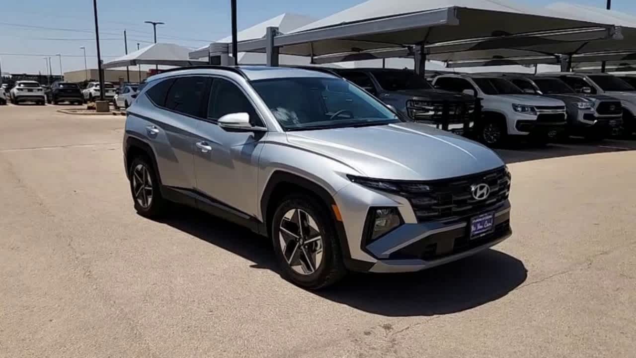 new 2025 Hyundai Tucson car, priced at $35,075