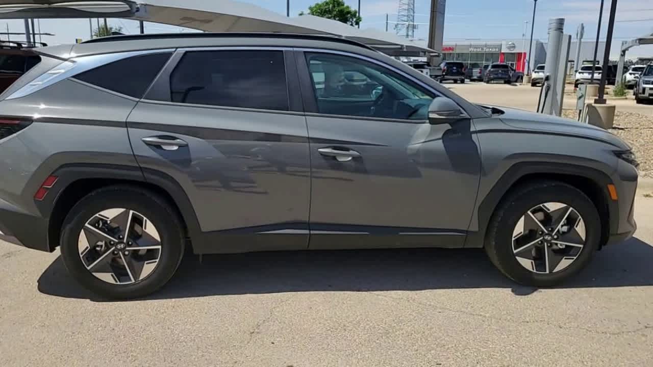 new 2025 Hyundai Tucson car, priced at $35,130