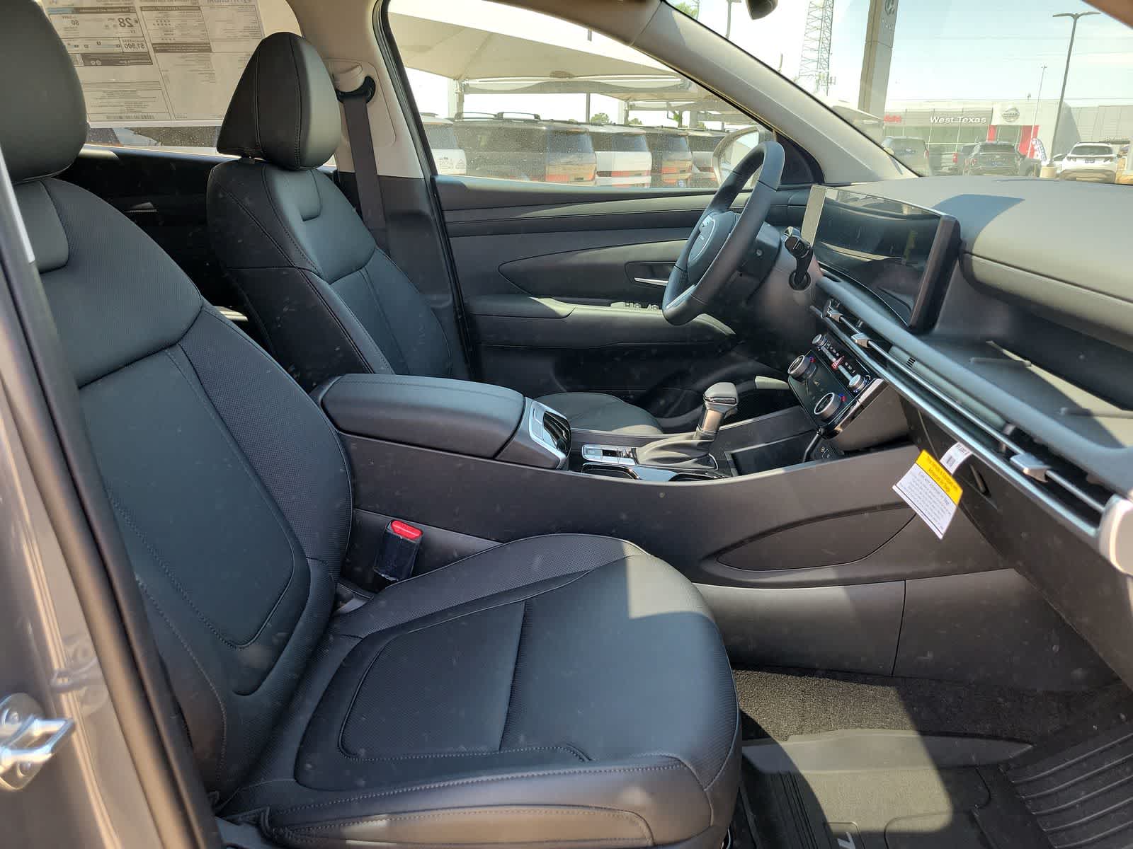 new 2025 Hyundai Tucson car, priced at $35,130
